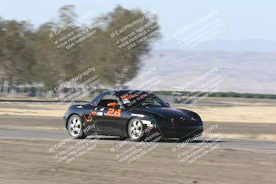 media/Jun-02-2024-CalClub SCCA (Sun) [[05fc656a50]]/Group 2/Qualifying/